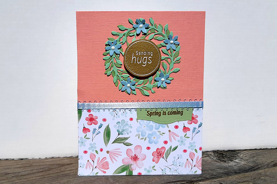 Sending Hugs Wreath